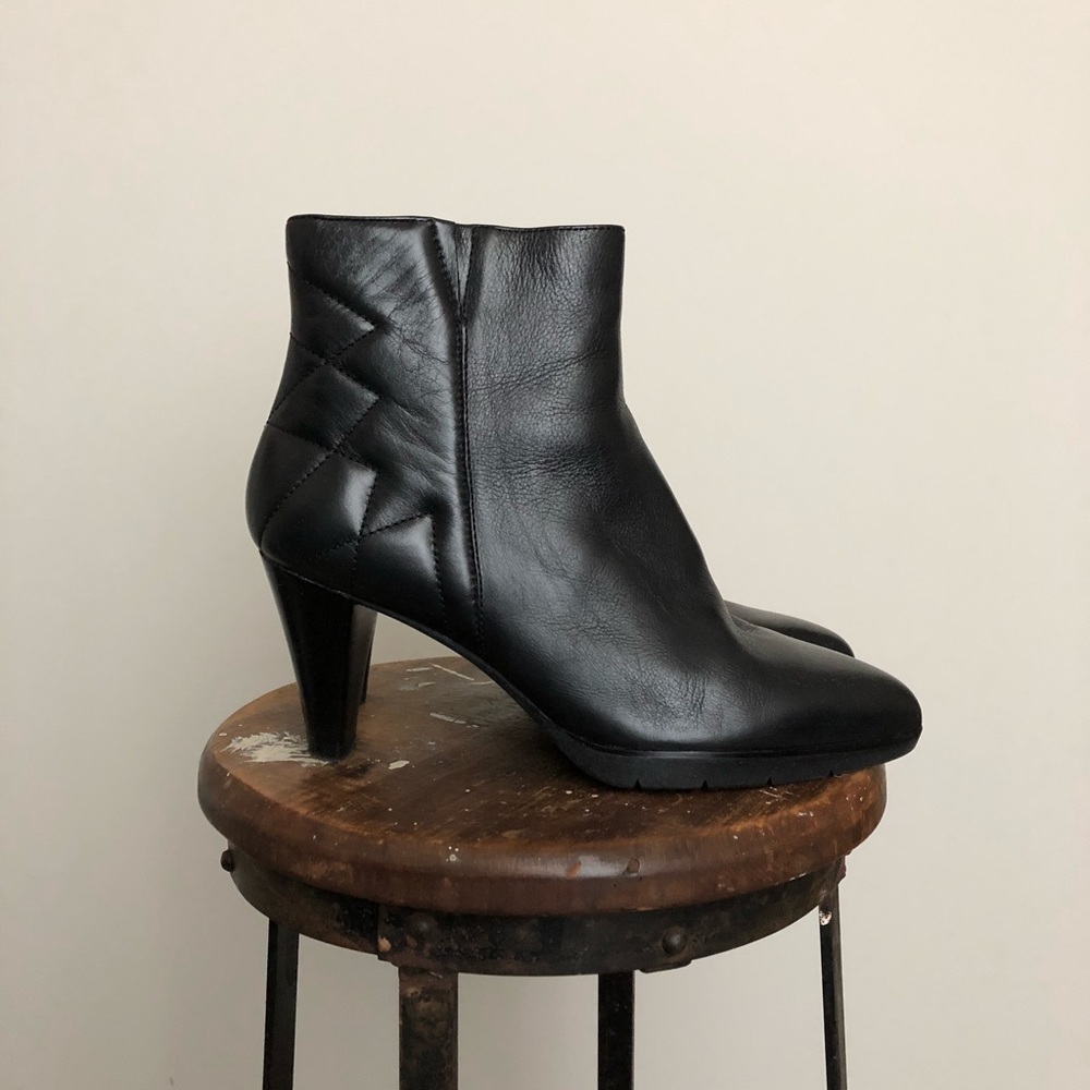 Genuine Leather Boots in Black by Ecco - Picture 4 of 8